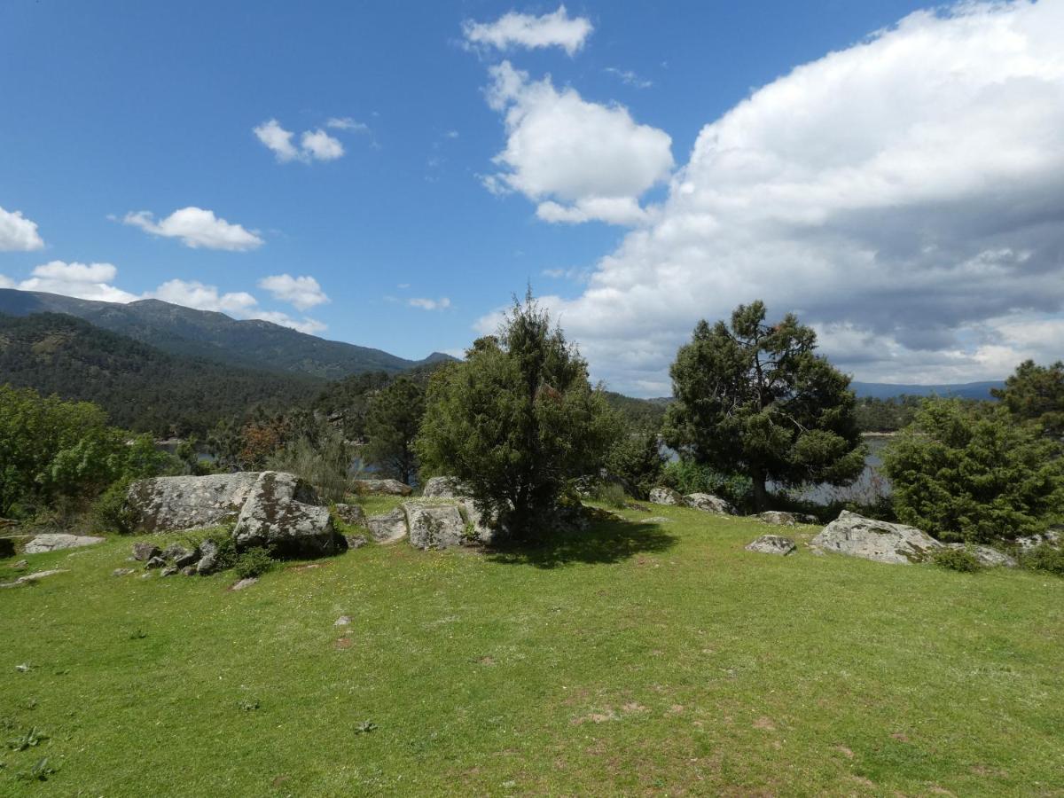 Nucleo De Turismo Rural Valle De Iruelas Las Cruceras Εξωτερικό φωτογραφία